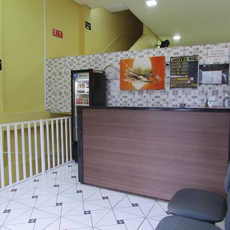 Hotel Biz a 8 minutos do Brás, a 15 minutos da 25 de março e a 8 minutos do Bom retiro São Paulo Exterior foto